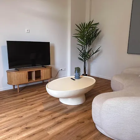 Staylight Charmantes In Perfekter Lage Mit Fruehstueck & Kostenlosem Parken *